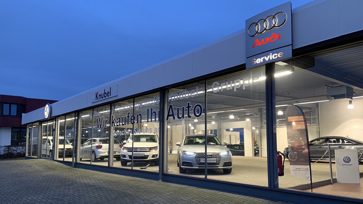 Audi Original Einstiegsbeleuchtung  Knubel GmbH & Co. KG,  Zweigniederlassung Beckum